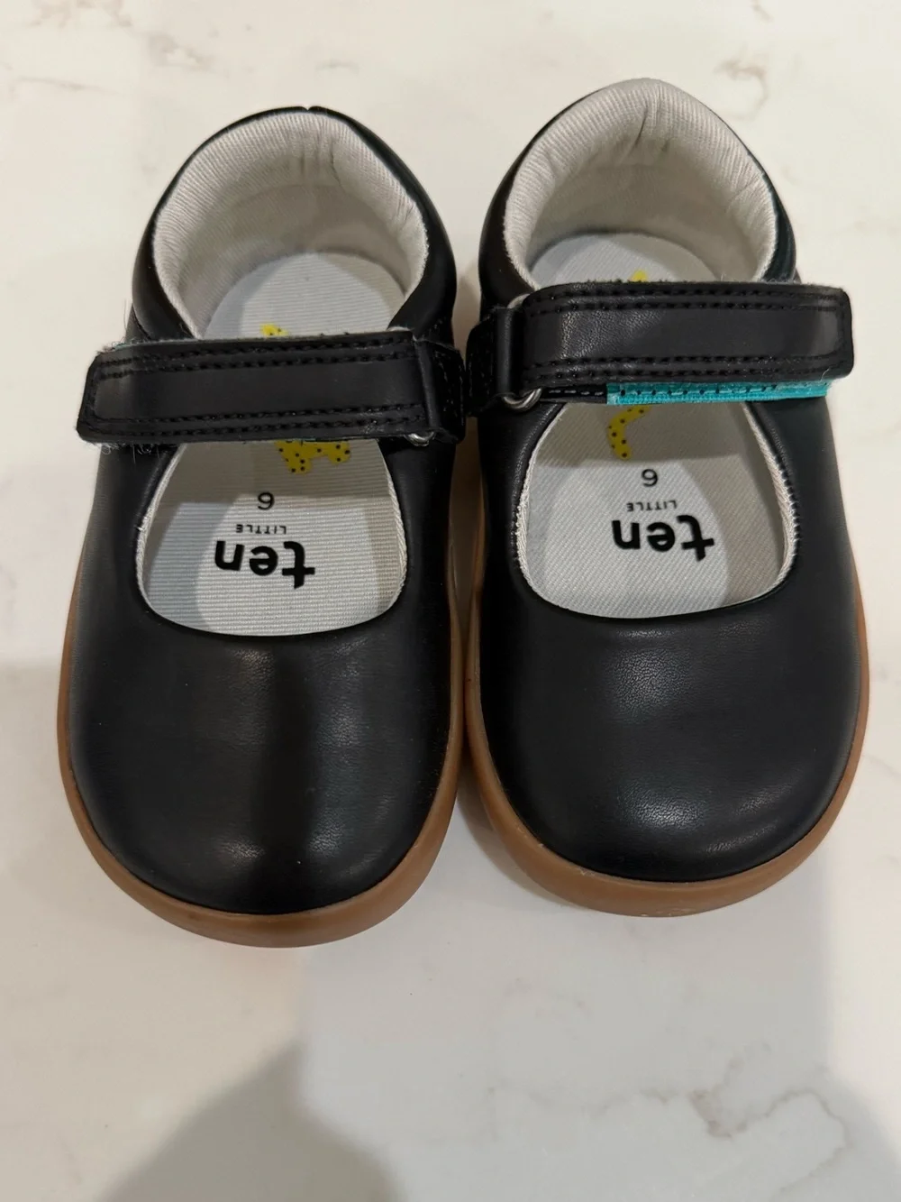 Ten Little classic black